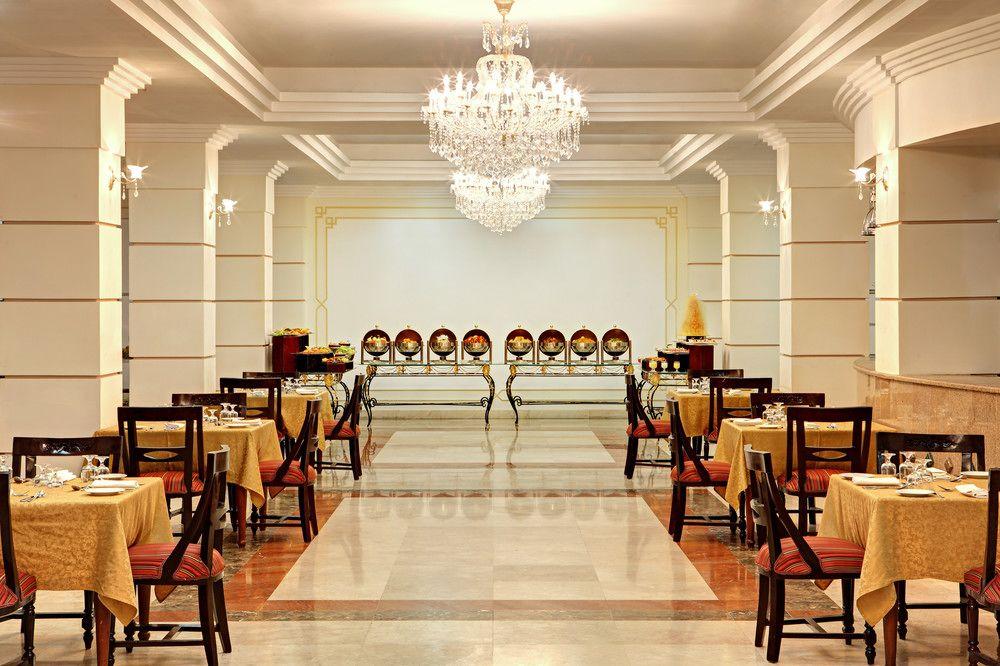 Le Meridien Medina Kültér fotó The restaurant