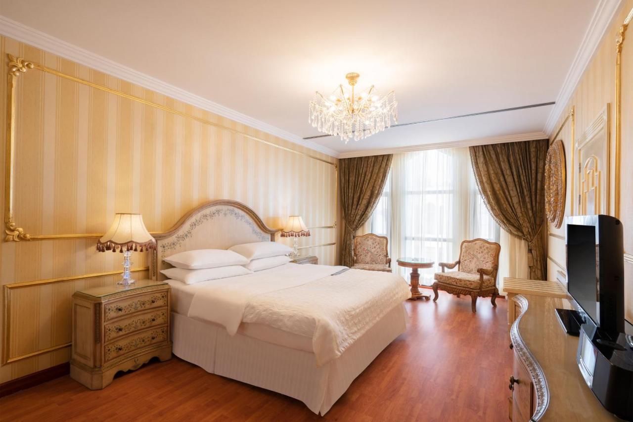 Le Meridien Medina Kültér fotó A bedroom in the hotel